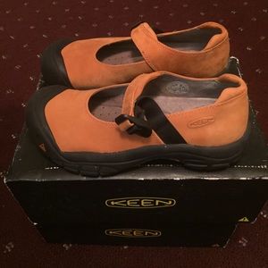 Keen Mary Jane Hikers